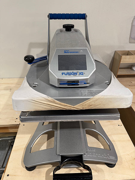 Used - Brother GTX DTG Printer with Shulze Pretreater and Stahls Fusion IQ Heat Press